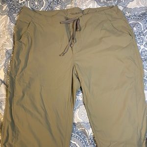 Columbia Capris- sz 16w